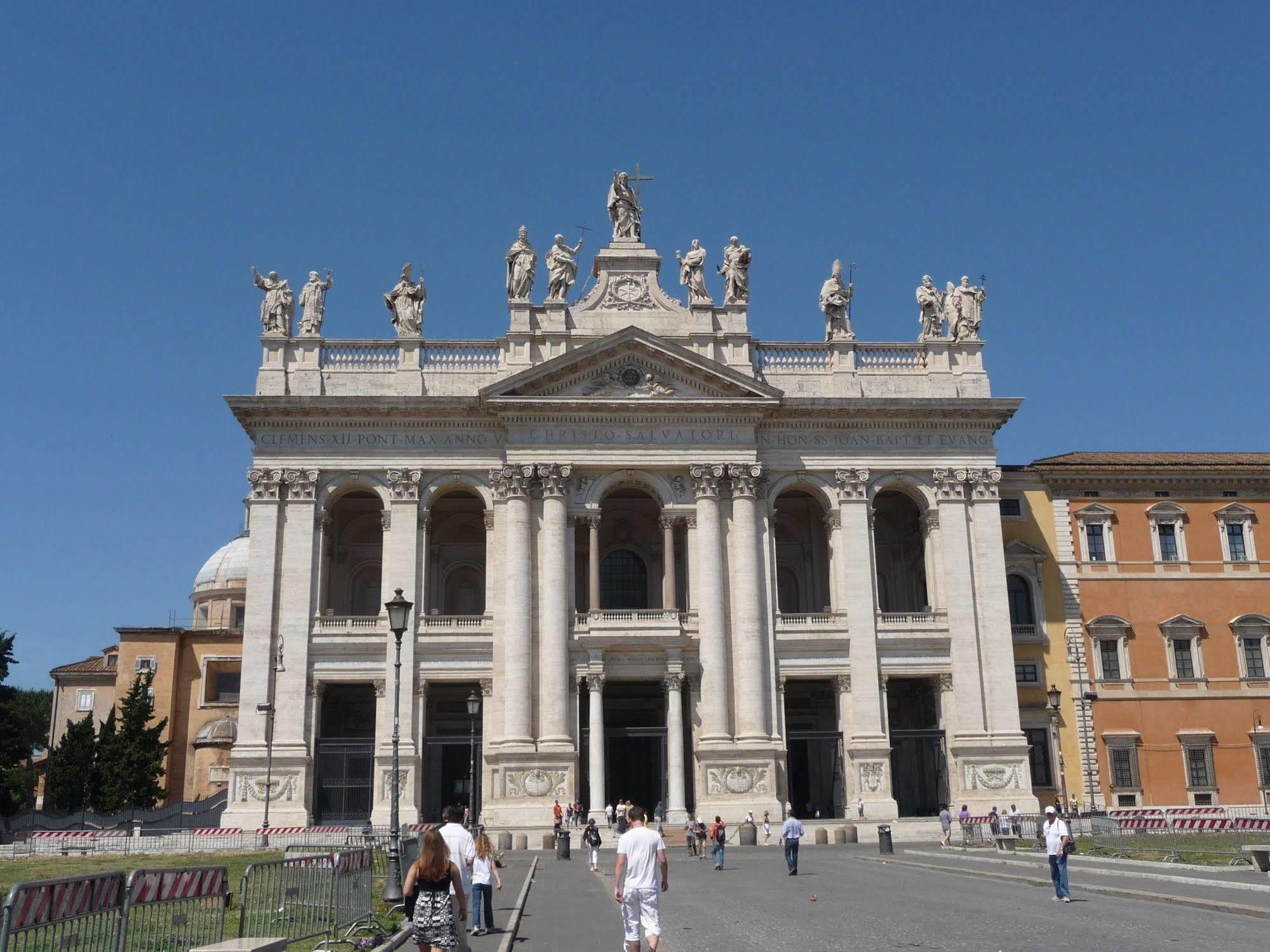 San Giovanni In Laterano Rzym Zewnętrze zdjęcie
